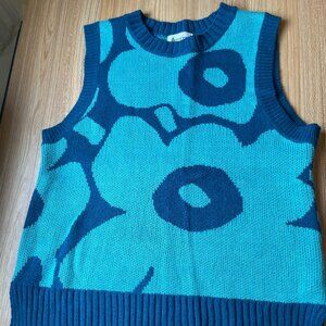 Blue Floral Sleeveless Sweater